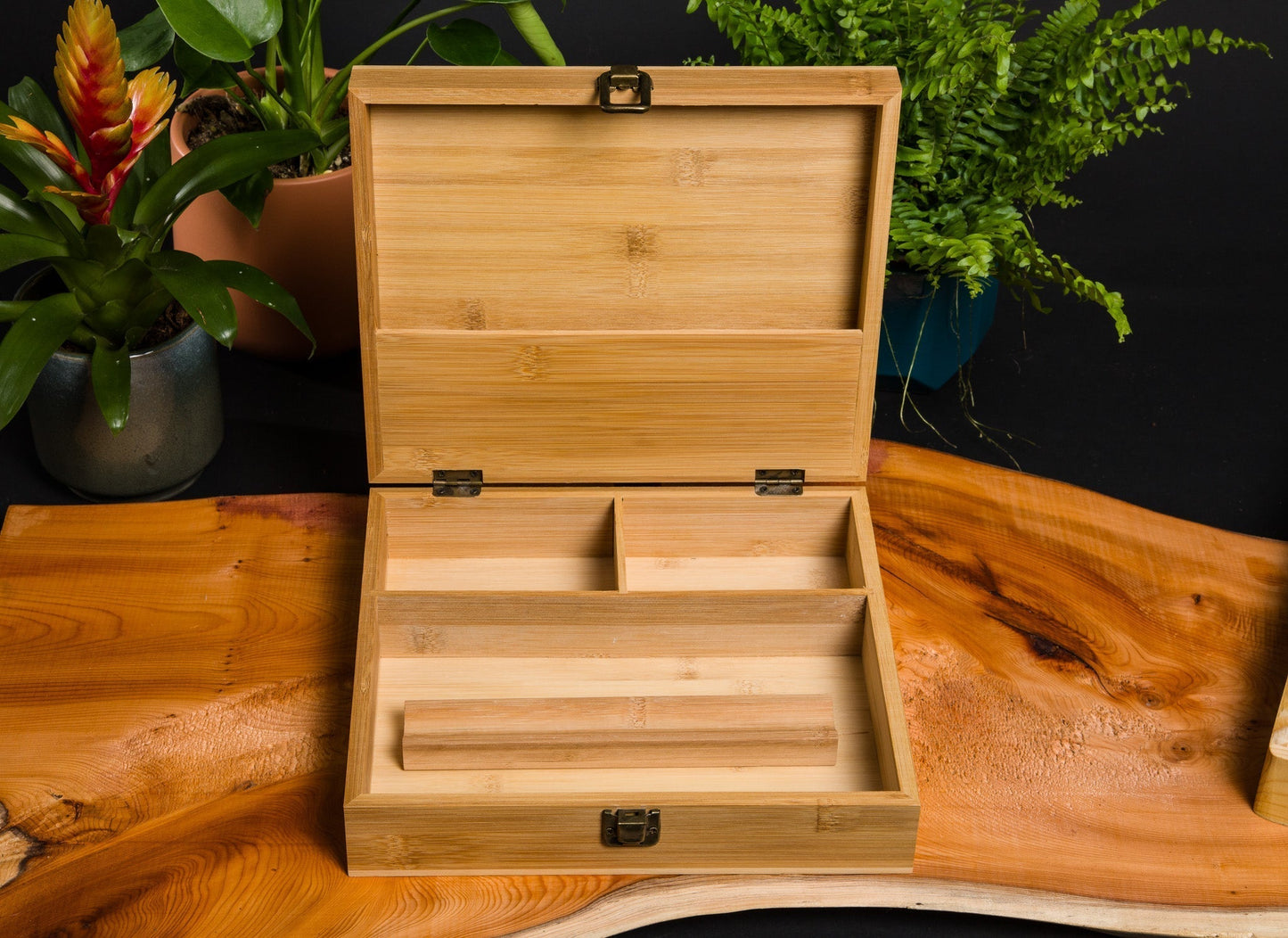 Custom Rolling Stash Box Kit, Real Wood Engraving, Leaf, Smoke Box Gift Set